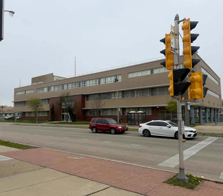 4115 N Teutonia Avenue